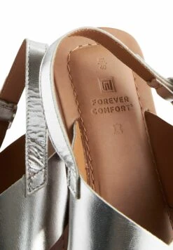 Next Crossover - Sandalias - Silver -Toni Pons Ventas 03297bbdc75a4428a481af44c59513fc