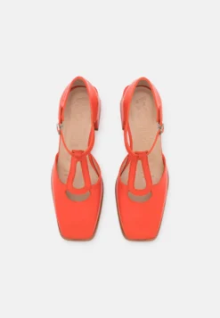 Wonders Tacones - Iseo Coral -Toni Pons Ventas 08607109740846219799a52b03fbcf05 scaled
