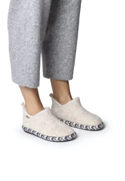 Toni Pons Maia-Fp - Pantuflas - Cru