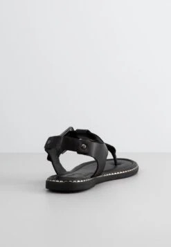 S.Oliver Sandalias De Dedo - Black -Toni Pons Ventas 3104e17735e44e678a39a904c014ac05