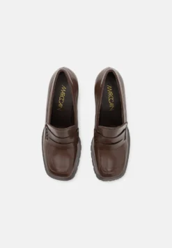 MARC CAIN Zapatos Altos - Dark Wood -Toni Pons Ventas 33647270f0214358844dd21c32a7ed13 scaled