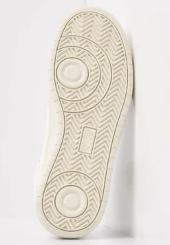 British Knights Noors Mid - Zapatillas Altas - White Beige -Toni Pons Ventas 6caf4edf2235491e94a6f505fcfd356d scaled