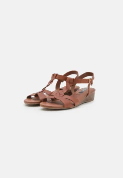 Marks & Spencer Wide Fit Wedge - Sandalias - Tan -Toni Pons Ventas 81b7290dc89643cb8ed678a76e608f4e scaled