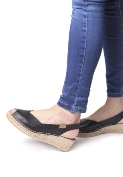 Toni Pons Bernia - Peeptoes - Black