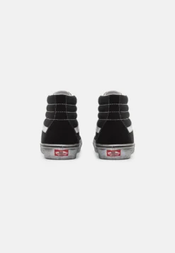 Vans Sk-Hi - Zapatillas Altas - Stressed Black/White -Toni Pons Ventas b88692a35b584c1786ceb3095167fe71 scaled