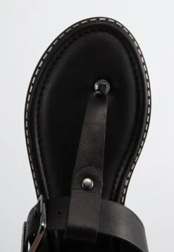 S.Oliver Sandalias De Dedo - Black -Toni Pons Ventas bbaf835f97504b779ec373b3e34bbebb