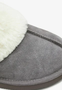 Next Pantuflas - Grey -Toni Pons Ventas c1b5eebc0c354f0cb4de6314d934d95c scaled